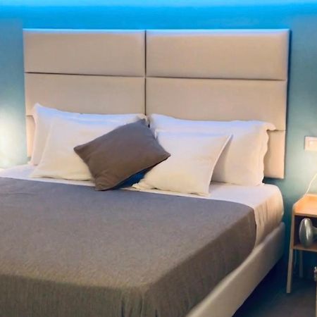 Esmeralda'S Rooms Porto San Paolo  Dış mekan fotoğraf