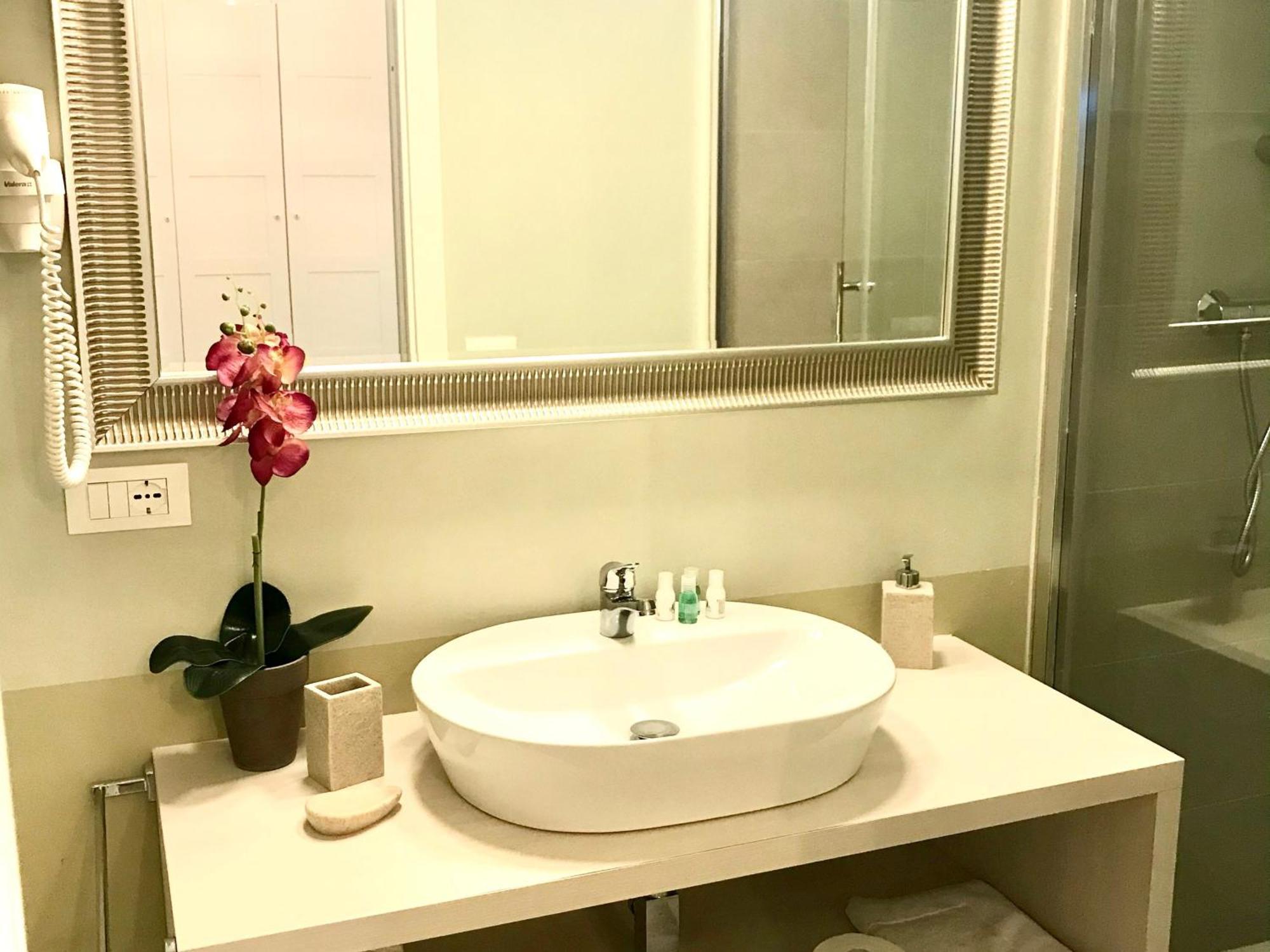 Esmeralda'S Rooms Porto San Paolo  Dış mekan fotoğraf
