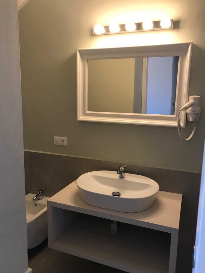 Esmeralda'S Rooms Porto San Paolo  Dış mekan fotoğraf