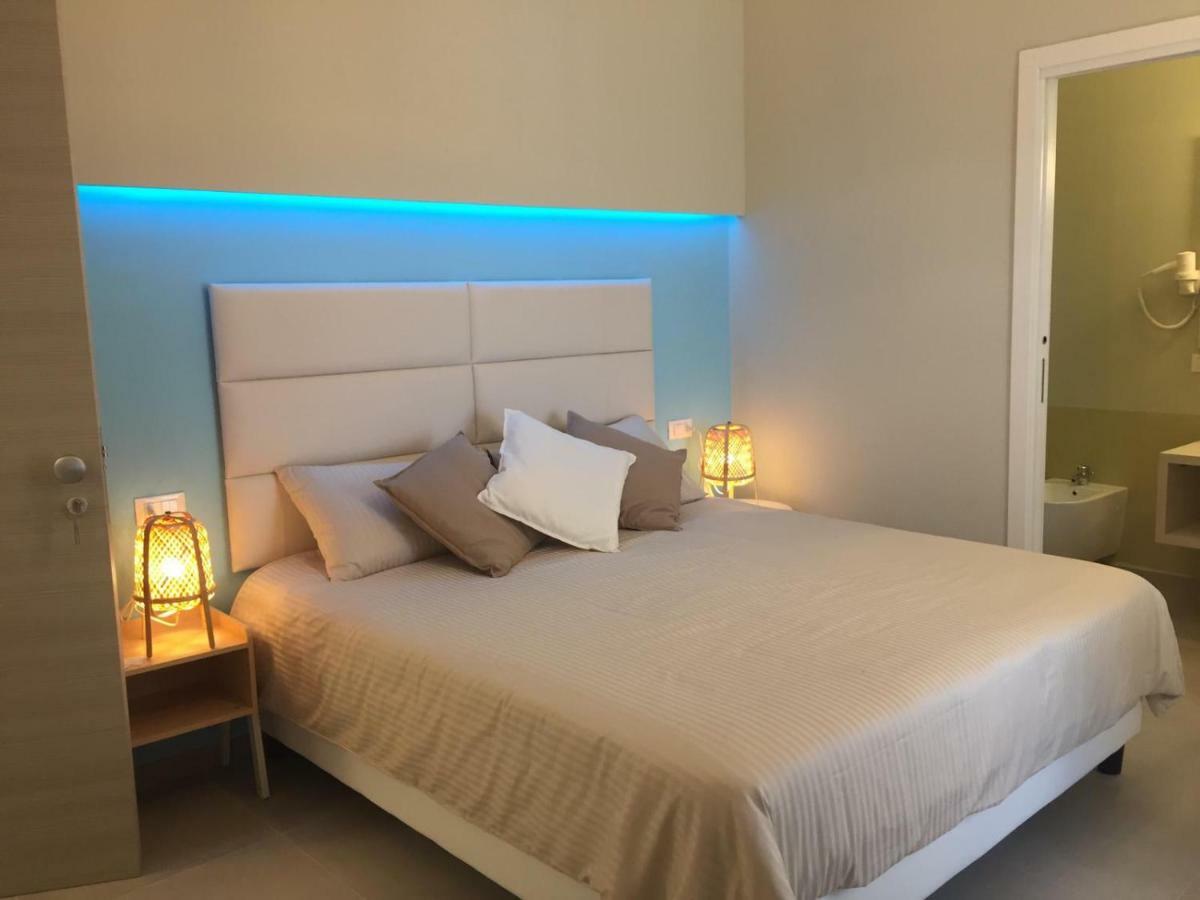 Esmeralda'S Rooms Porto San Paolo  Dış mekan fotoğraf