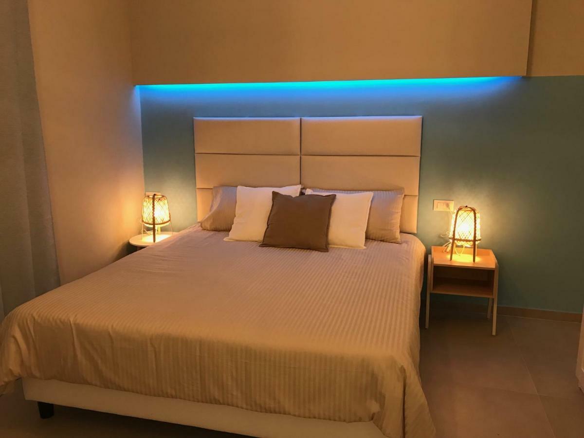 Esmeralda'S Rooms Porto San Paolo  Dış mekan fotoğraf